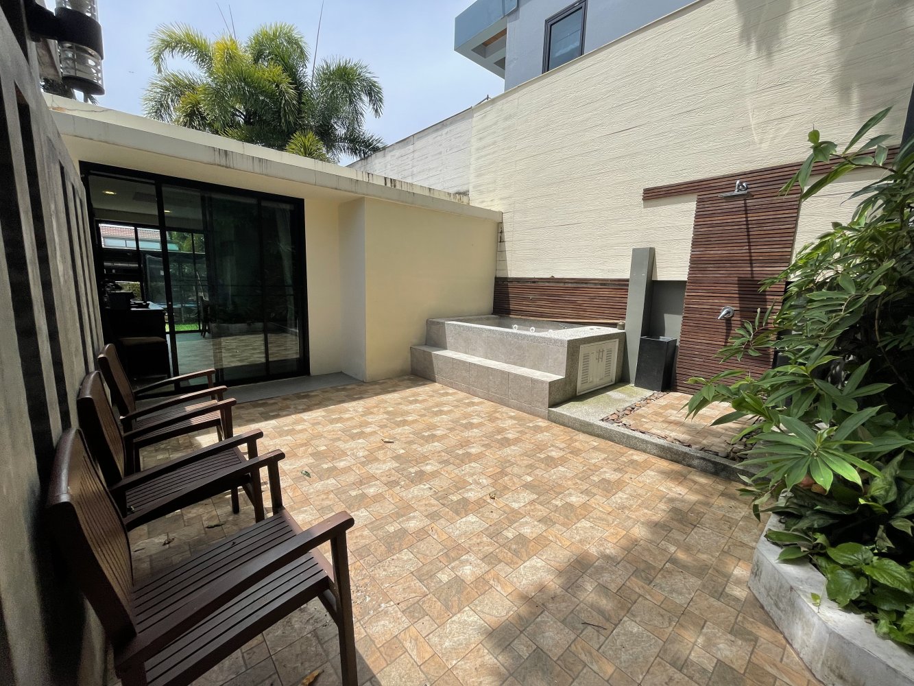 Property image - gallery 14