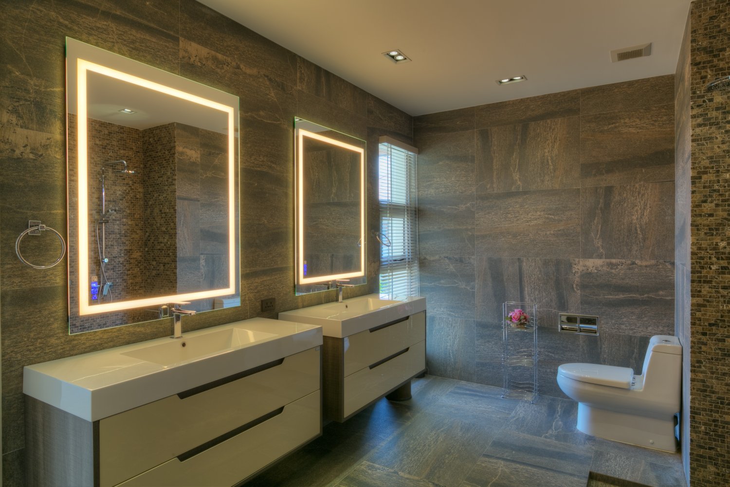 Property image - gallery 59