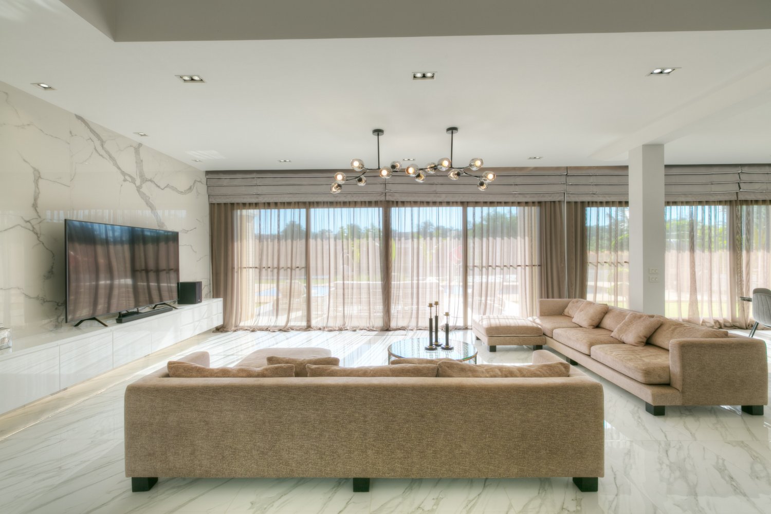 Property image - gallery 38