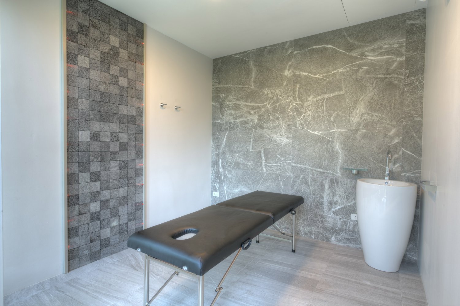 Property image - gallery 14