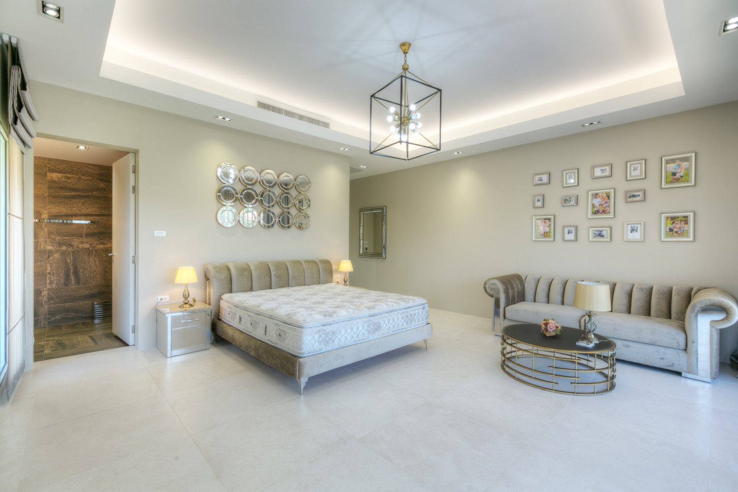 Property image - gallery 61