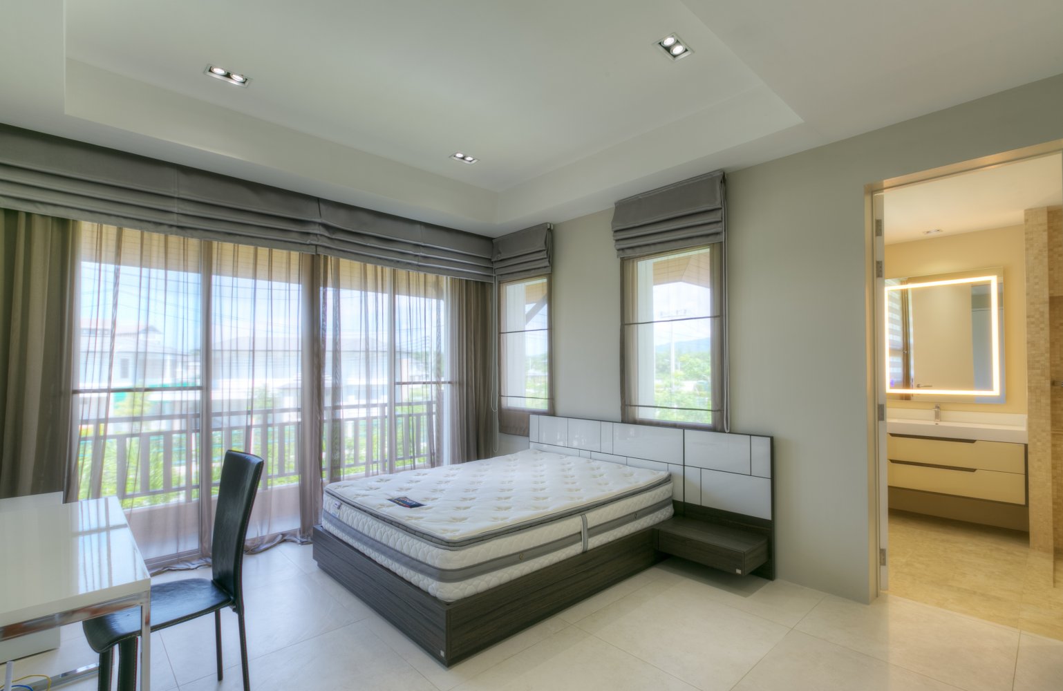 Property image - gallery 52