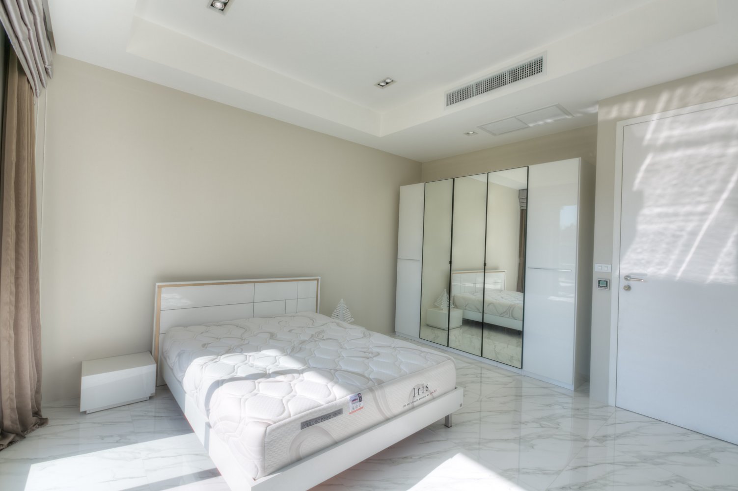 Property image - gallery 37