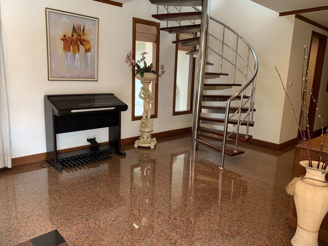 Property image - gallery 7