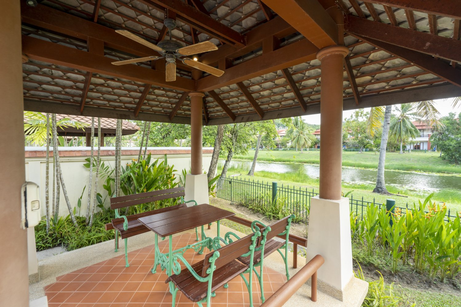 Property image - gallery 53