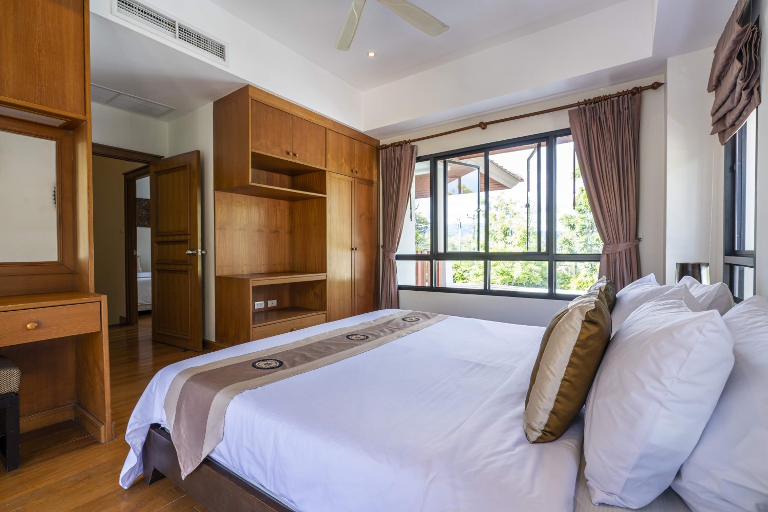 Property image - gallery 26