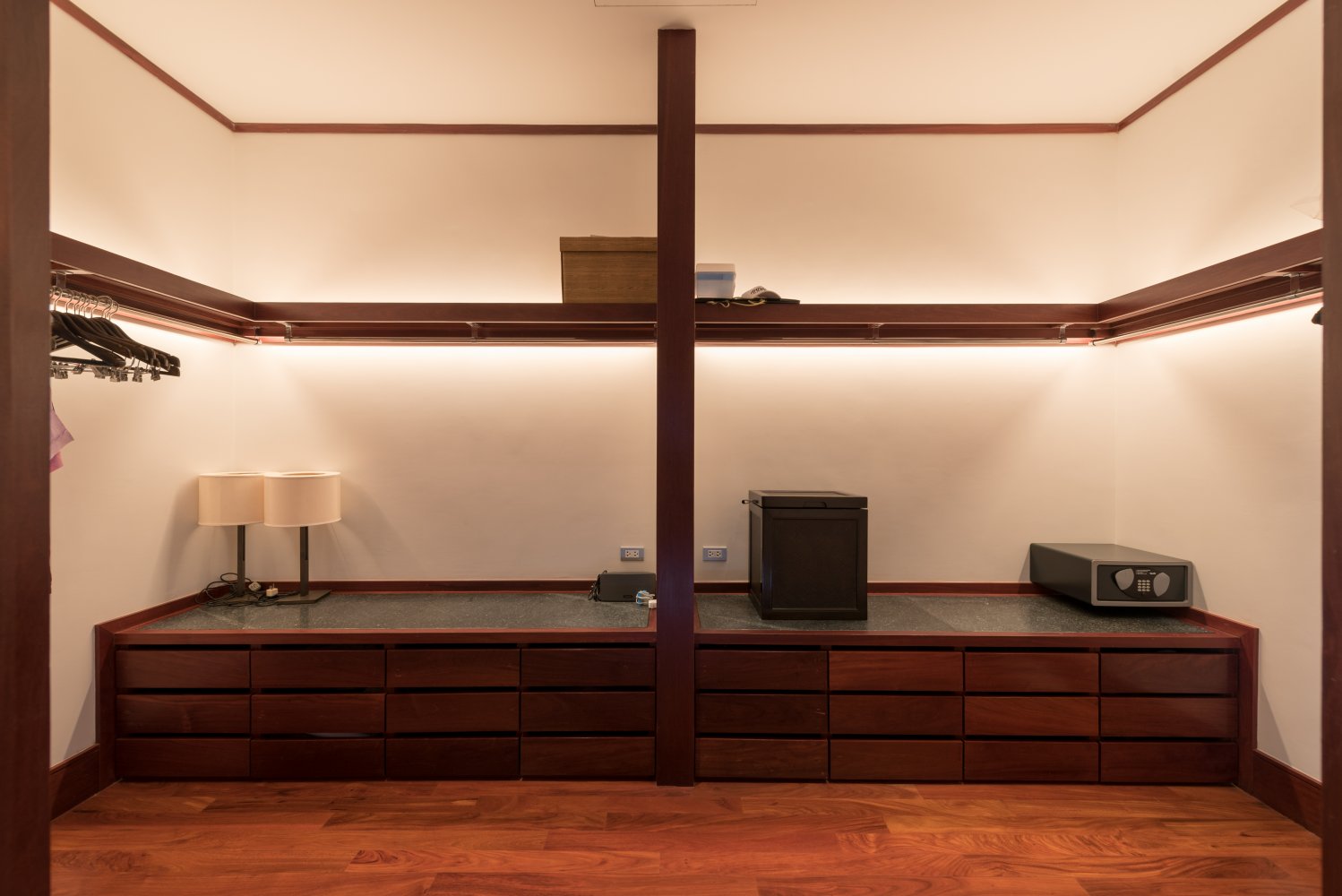 Property image - gallery 28