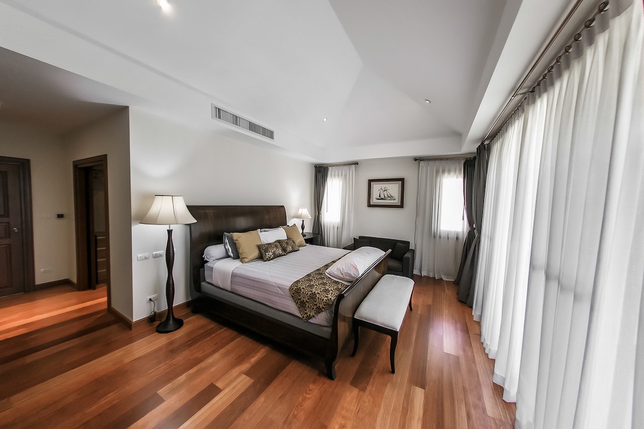 Property image - gallery 11