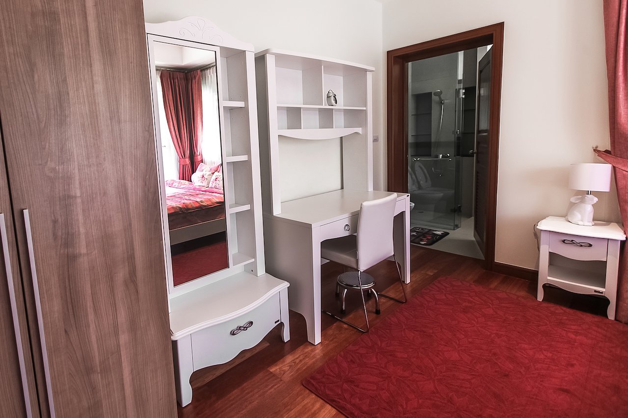 Property image - gallery 36