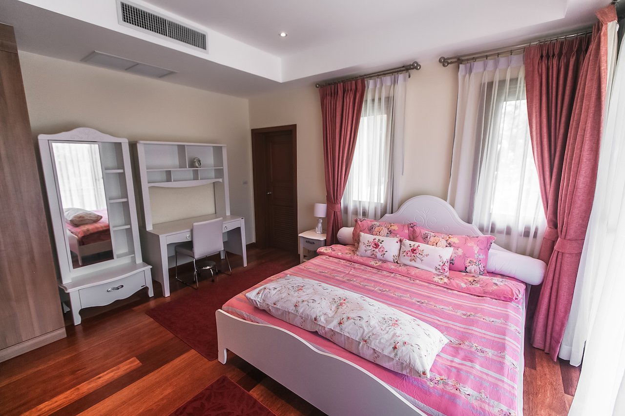 Property image - gallery 32