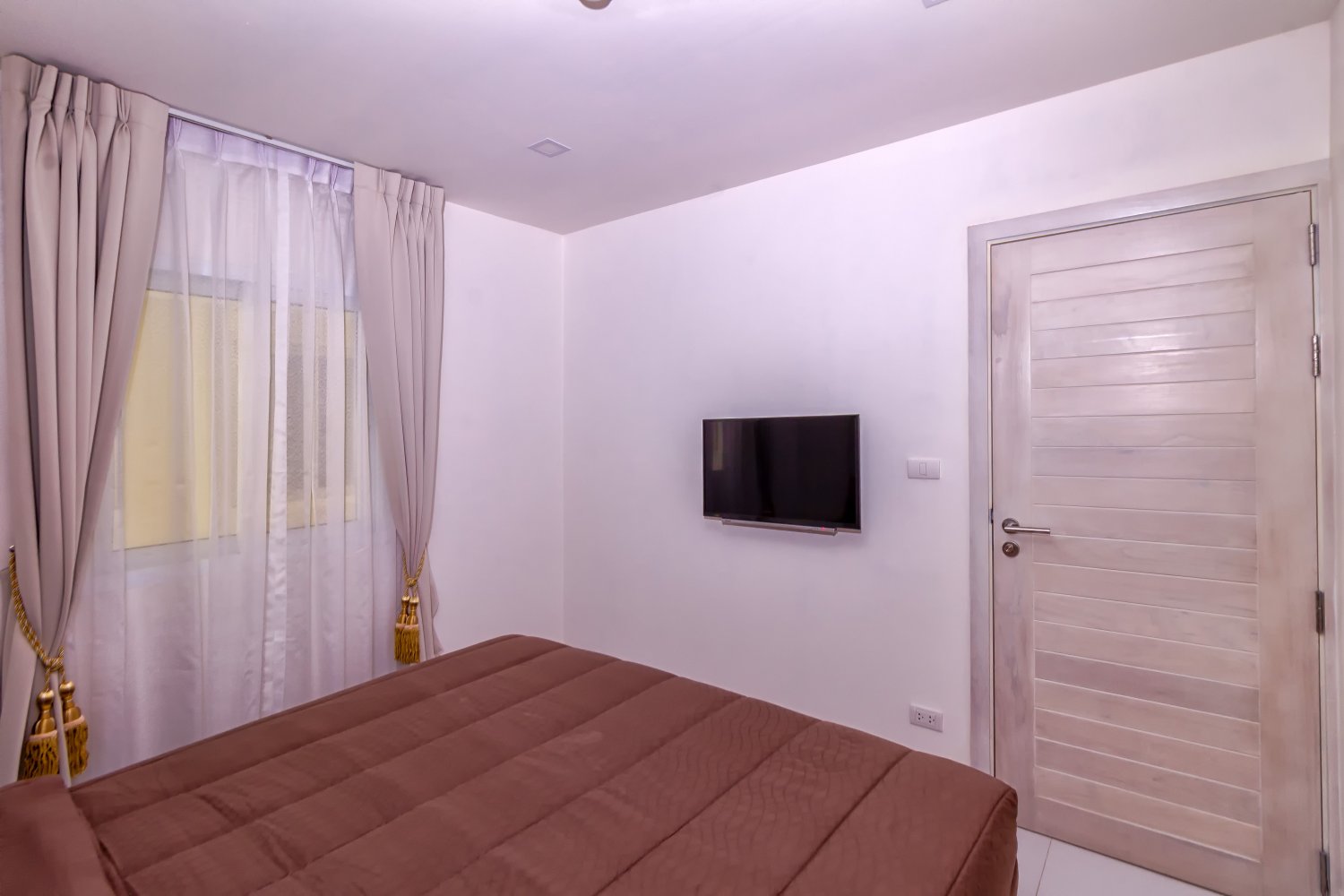 Property image - gallery 23