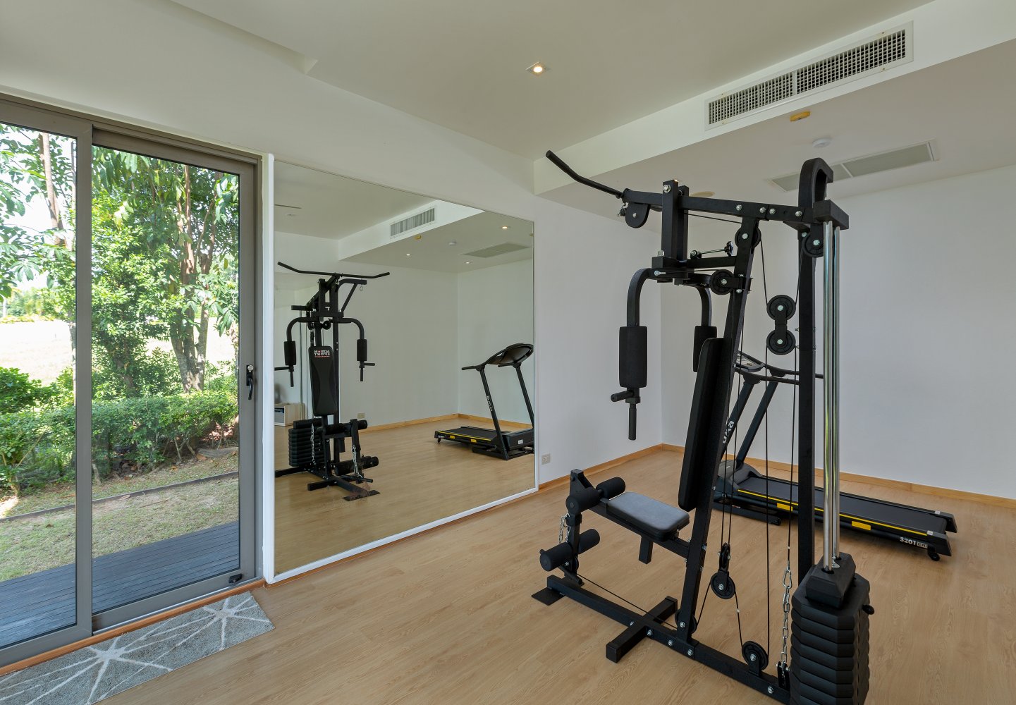 Property image - gallery 17