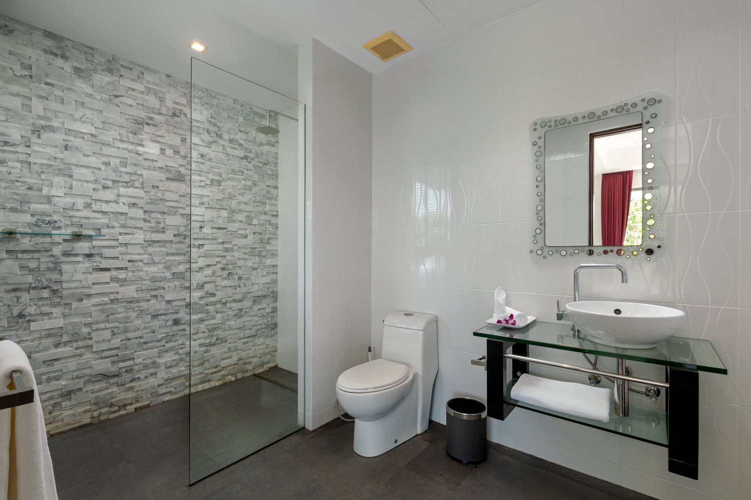 Property image - gallery 25