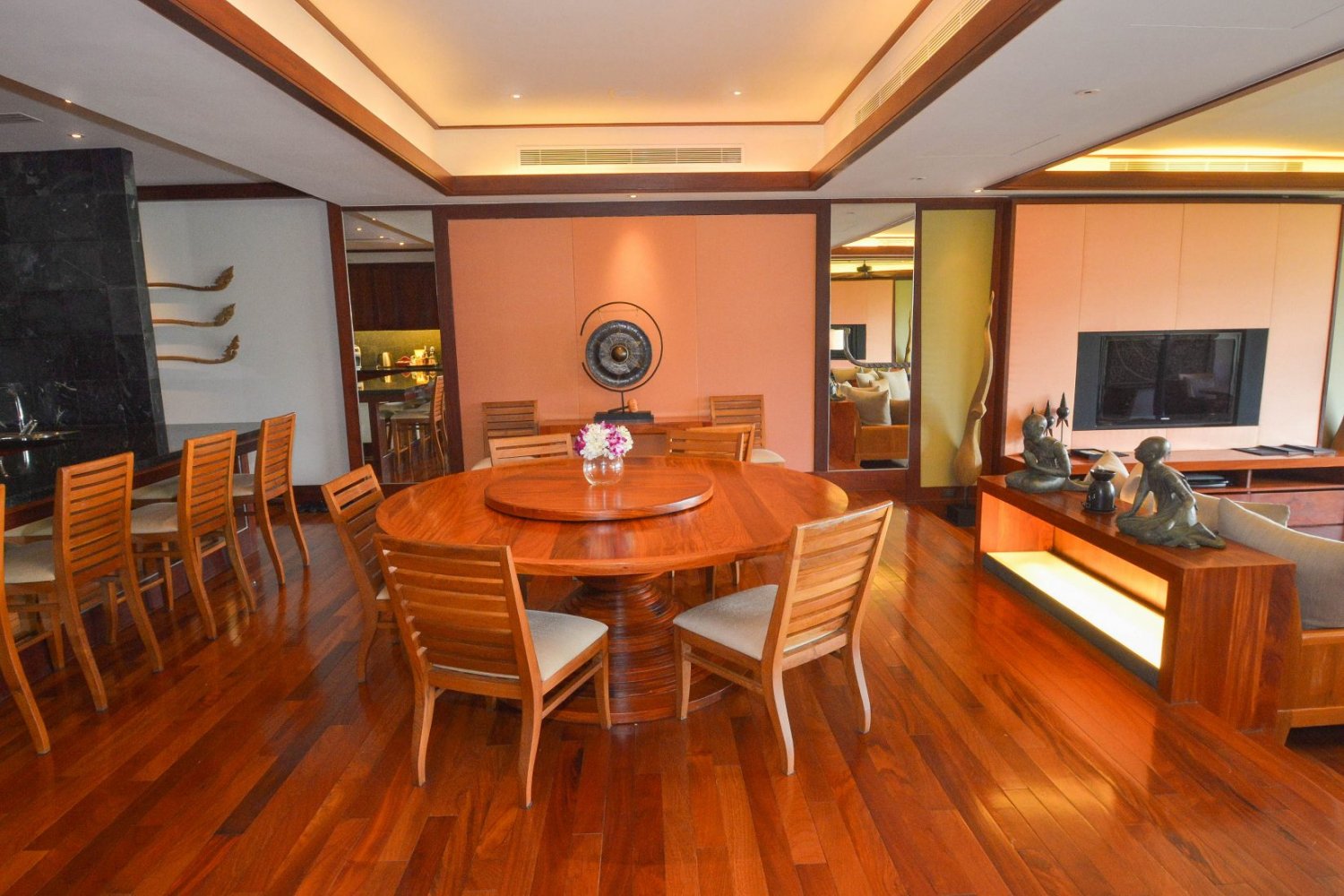 Property image - gallery 9