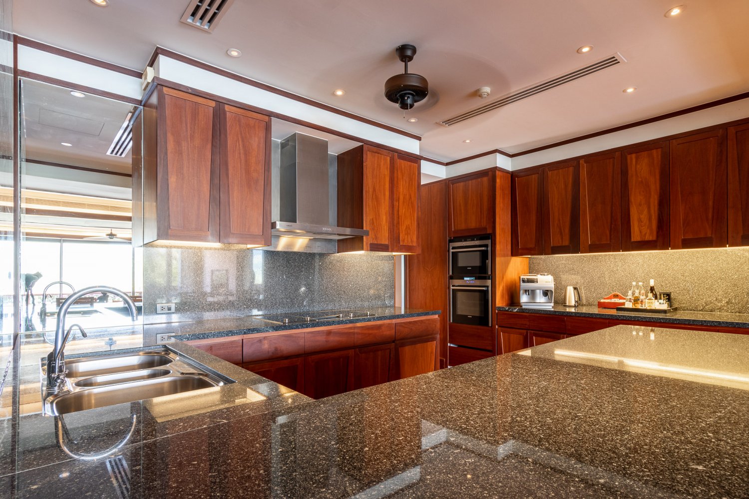 Property image - gallery 24