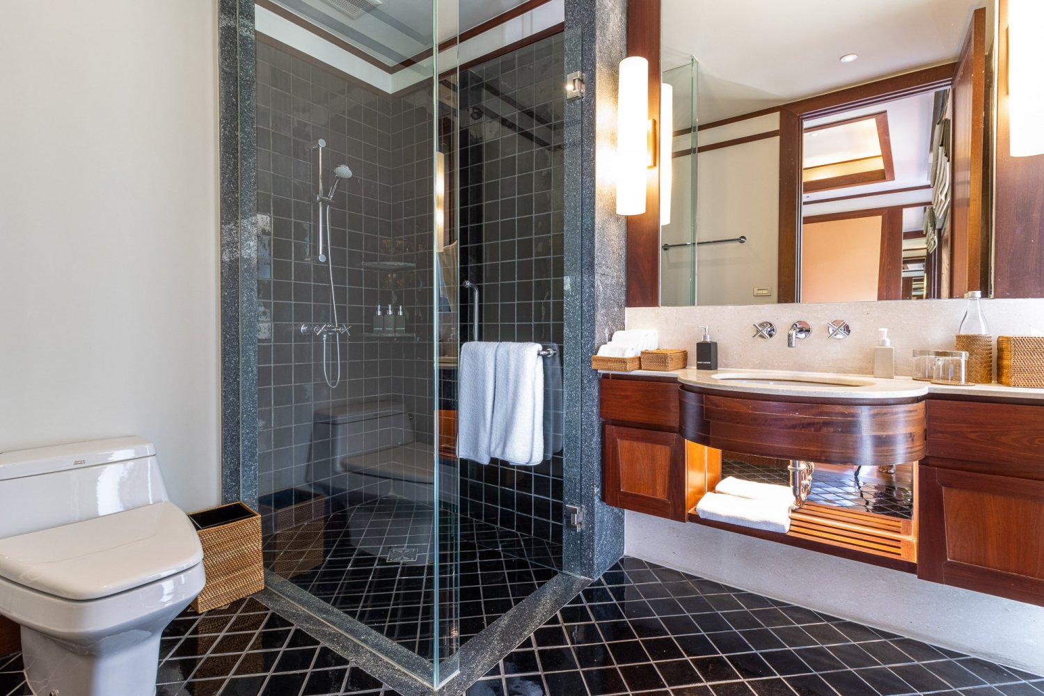 Property image - gallery 11