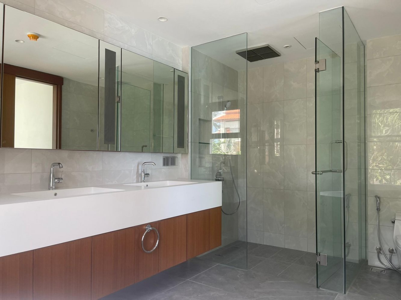 Property image - gallery 18