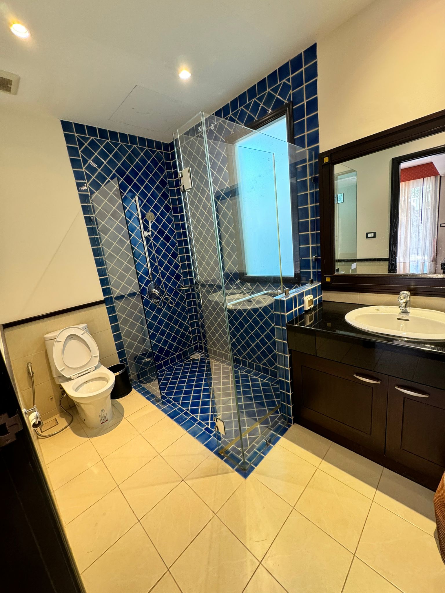 Property image - gallery 9