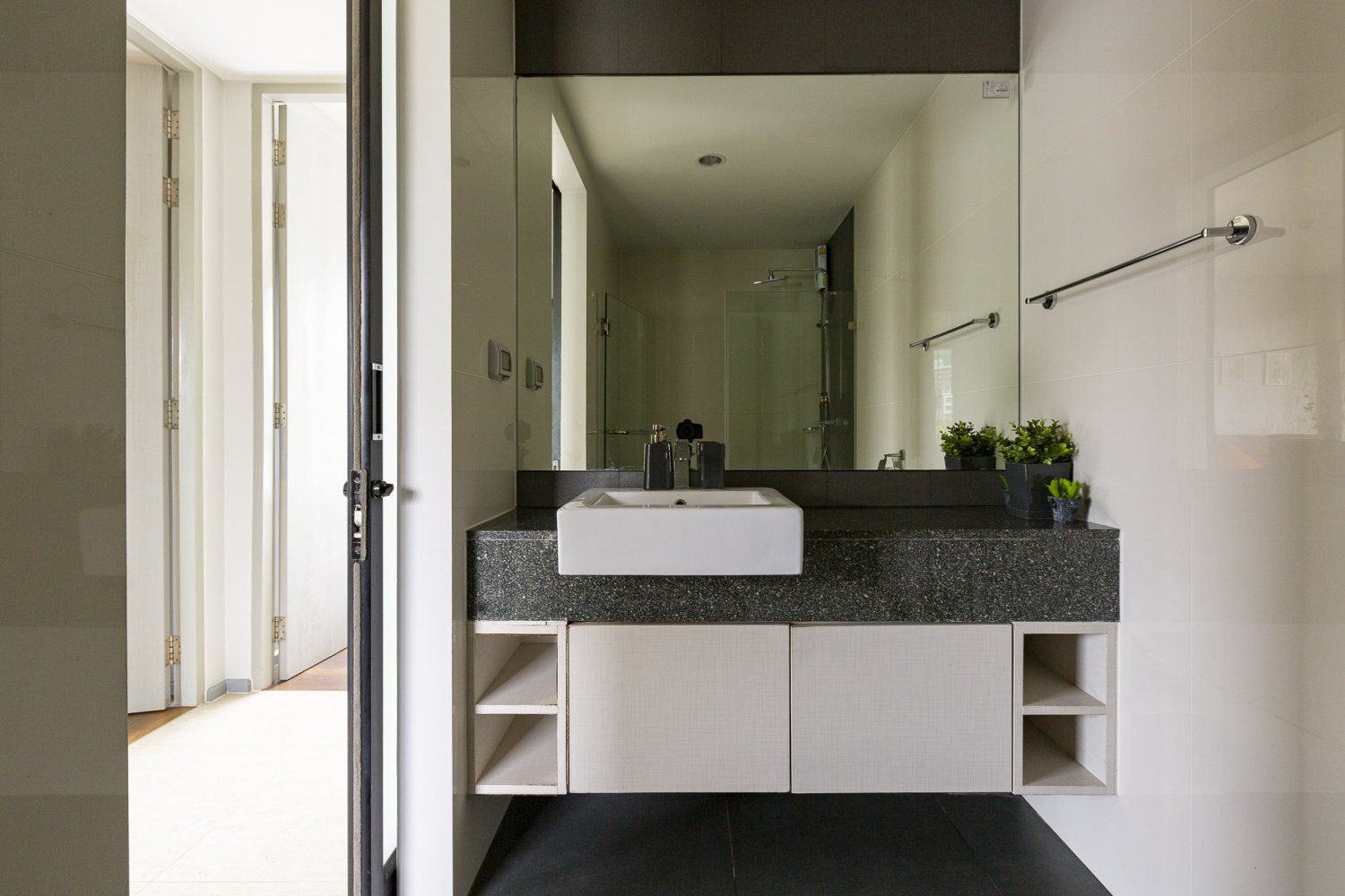 Property image - gallery 28