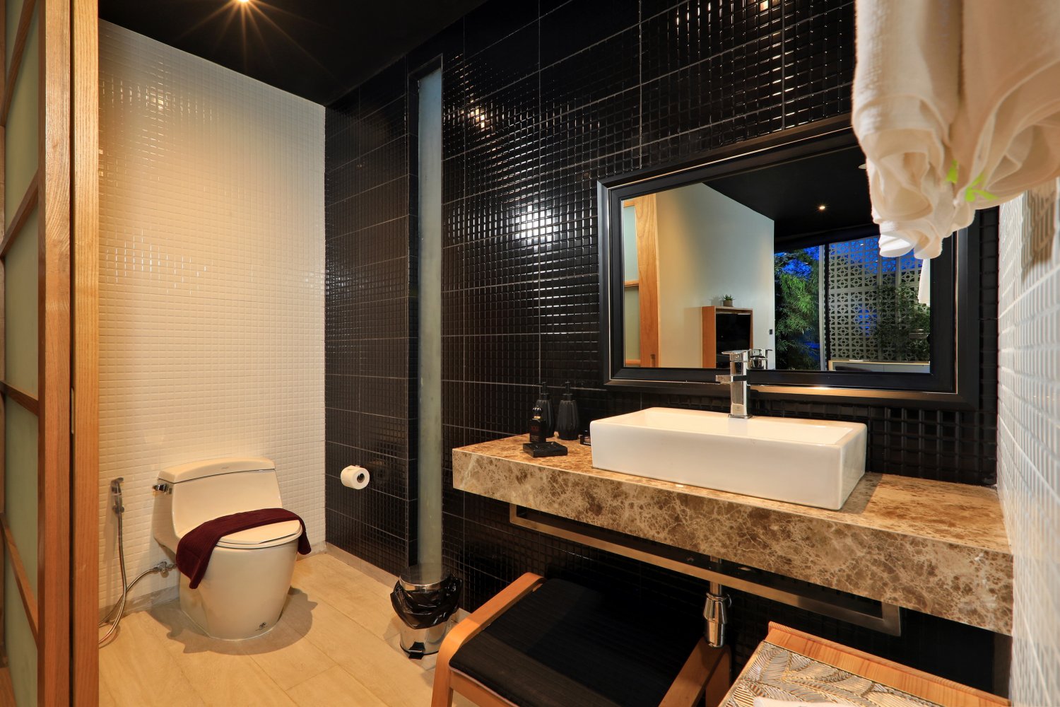 Property image - gallery 11