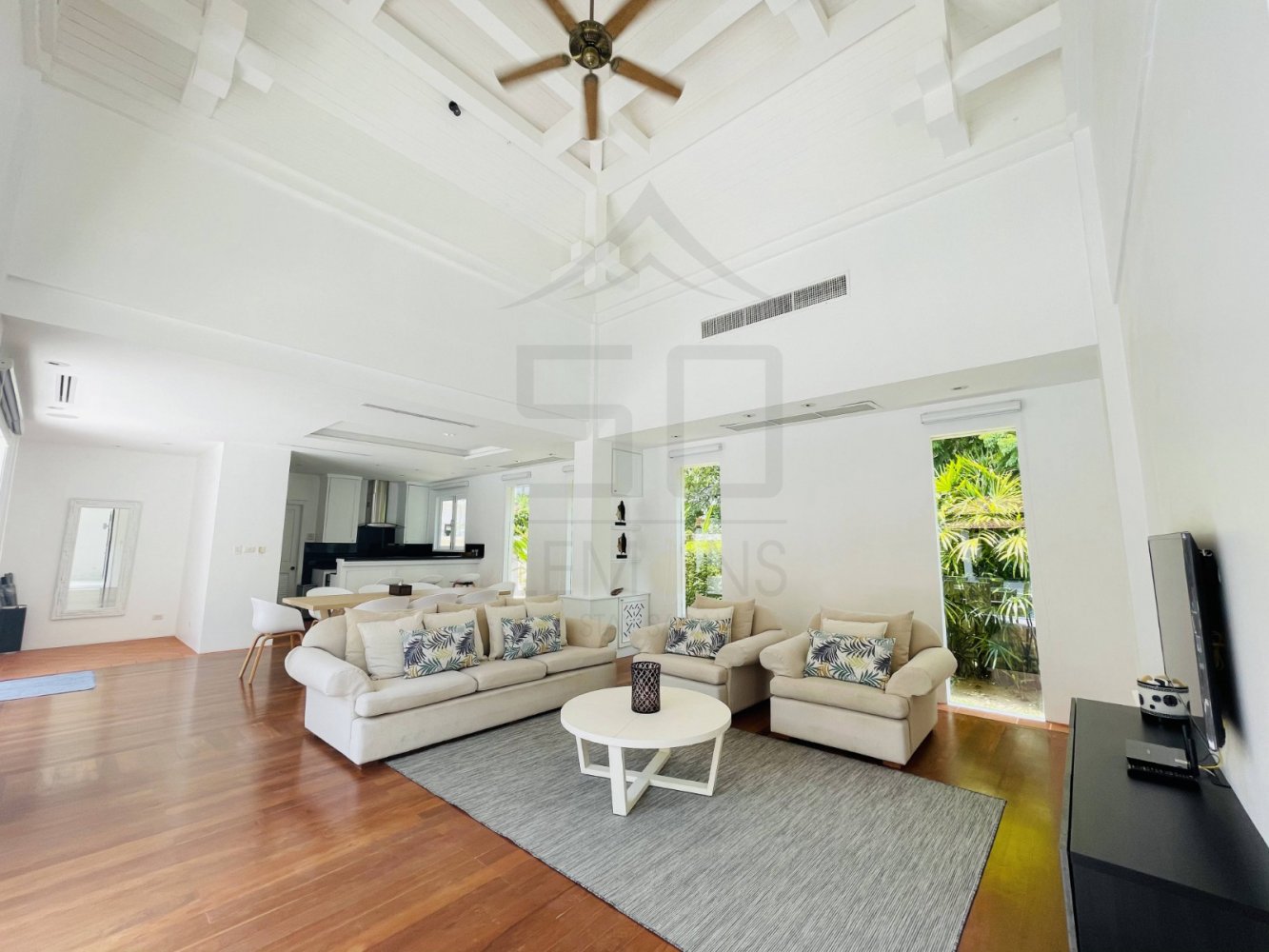 Property image - gallery 13