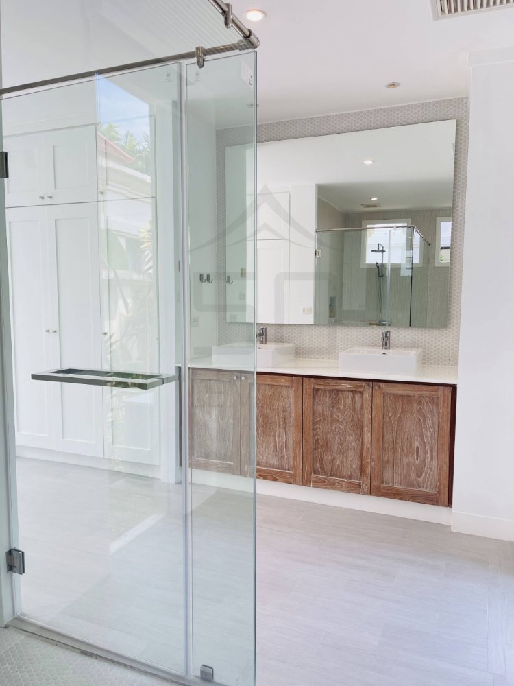 Property image - gallery 23