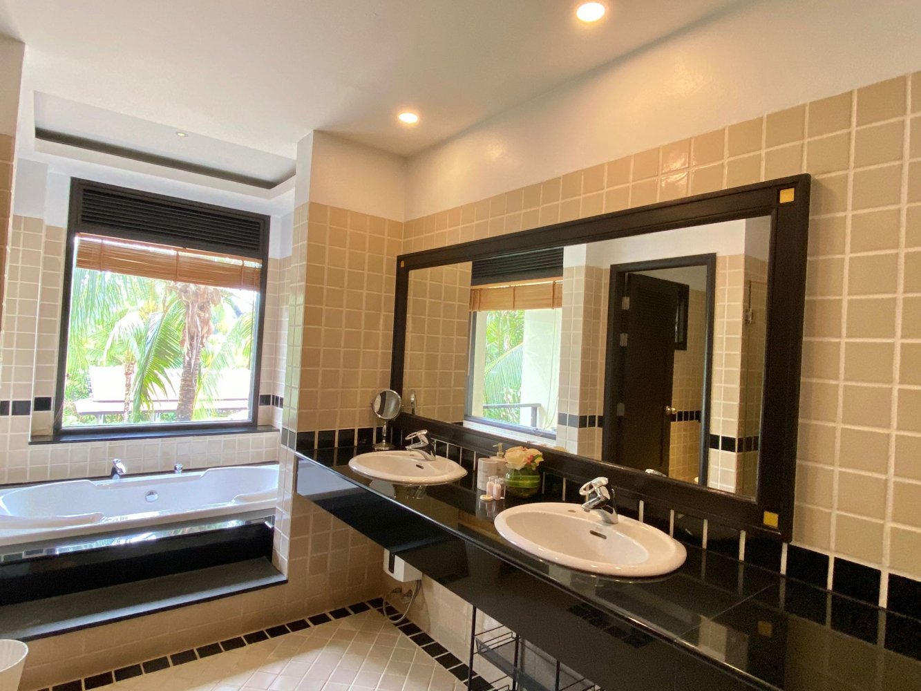 Property image - gallery 23