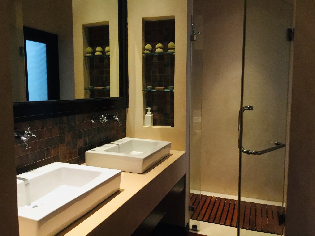 Property image - gallery 28