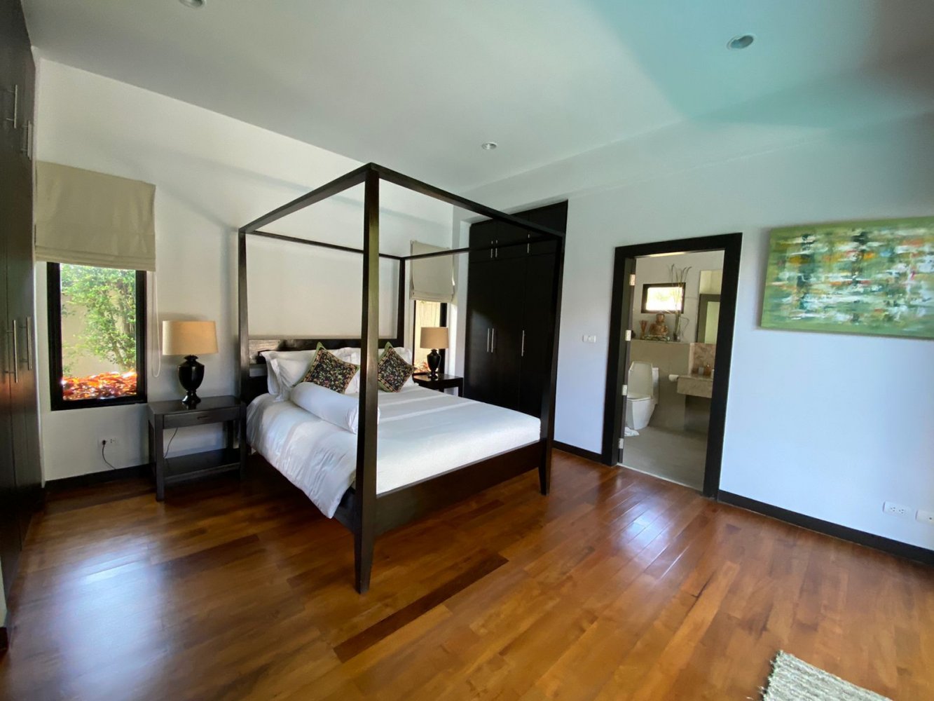 Property image - gallery 9
