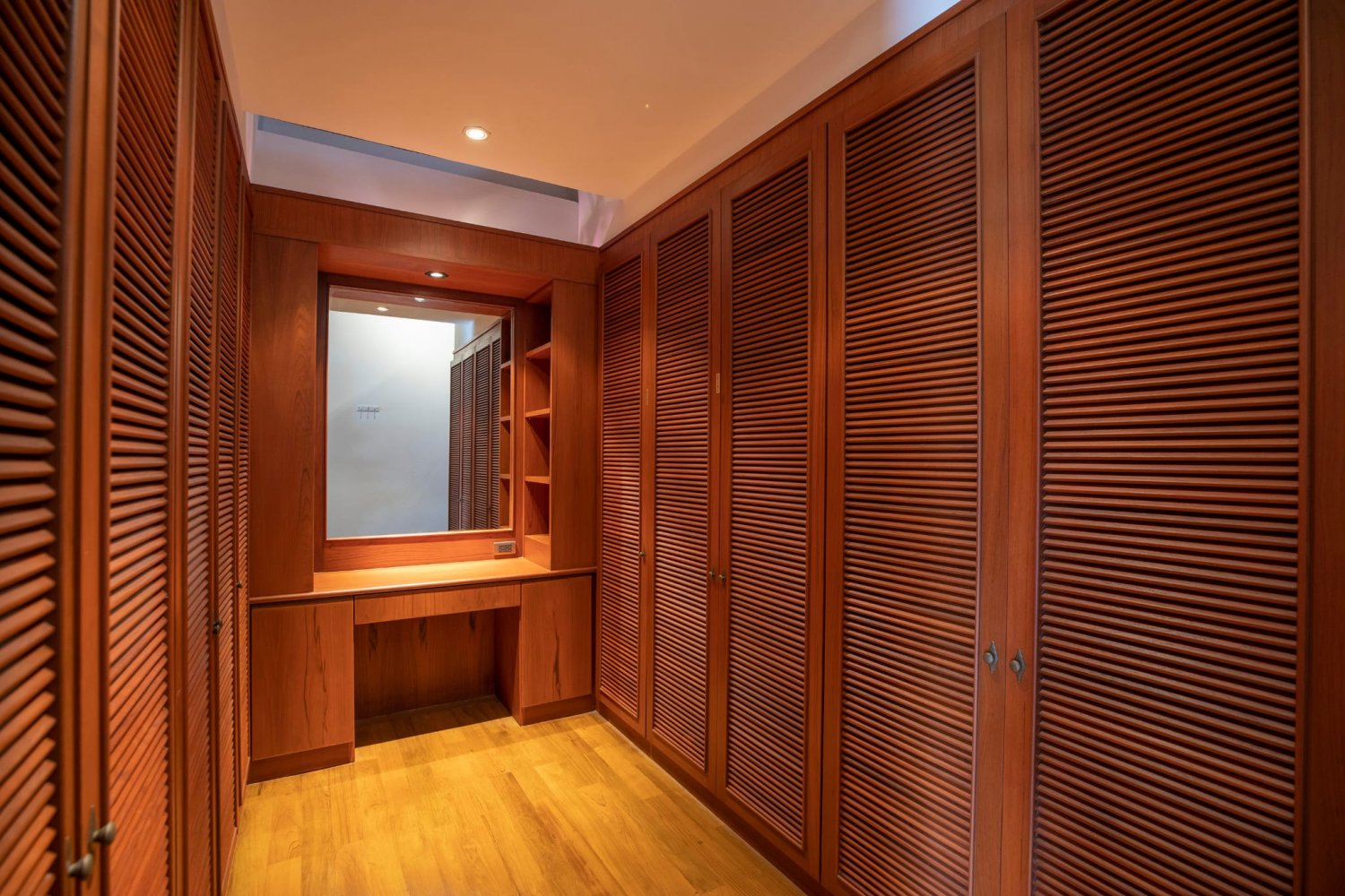 Property image - gallery 28