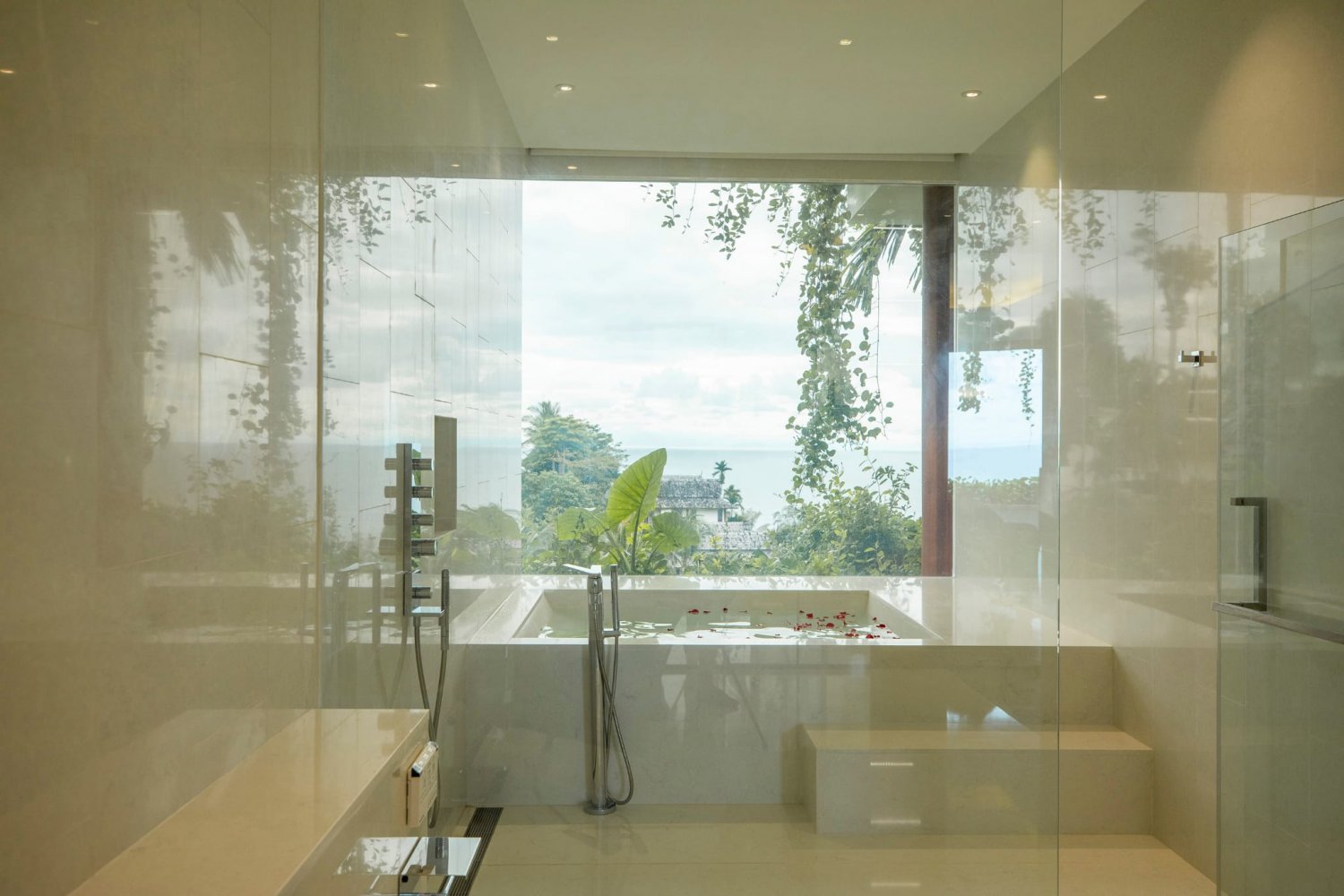 Property image - gallery 36