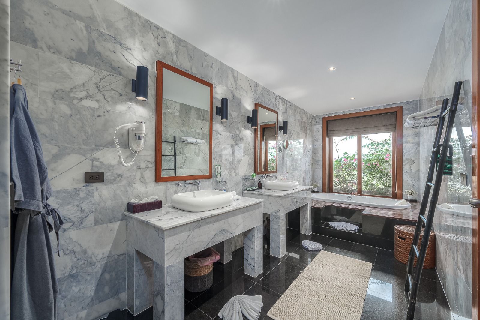 Property image - gallery 17