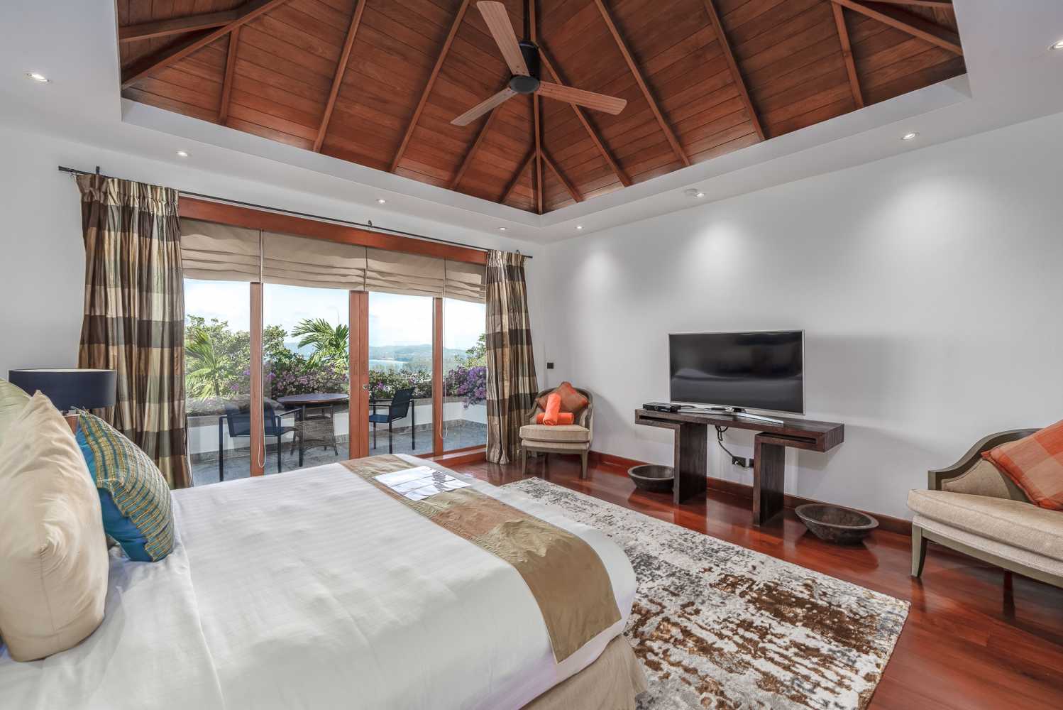 Property image - gallery 13