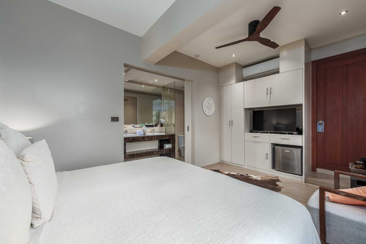 Property image - gallery 36