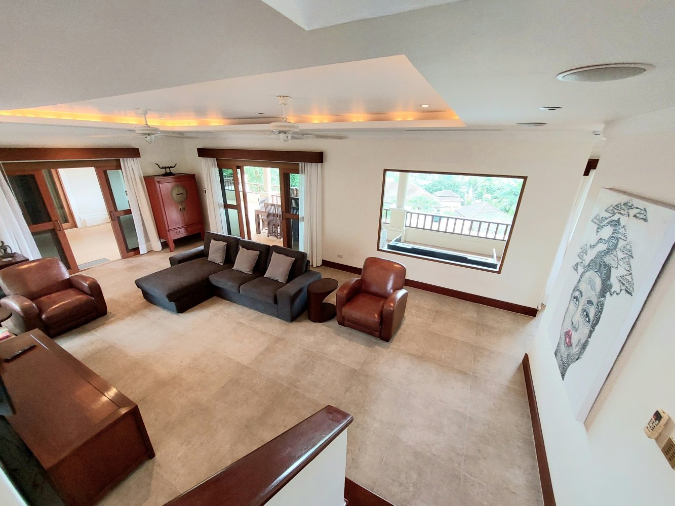 Property image - gallery 9