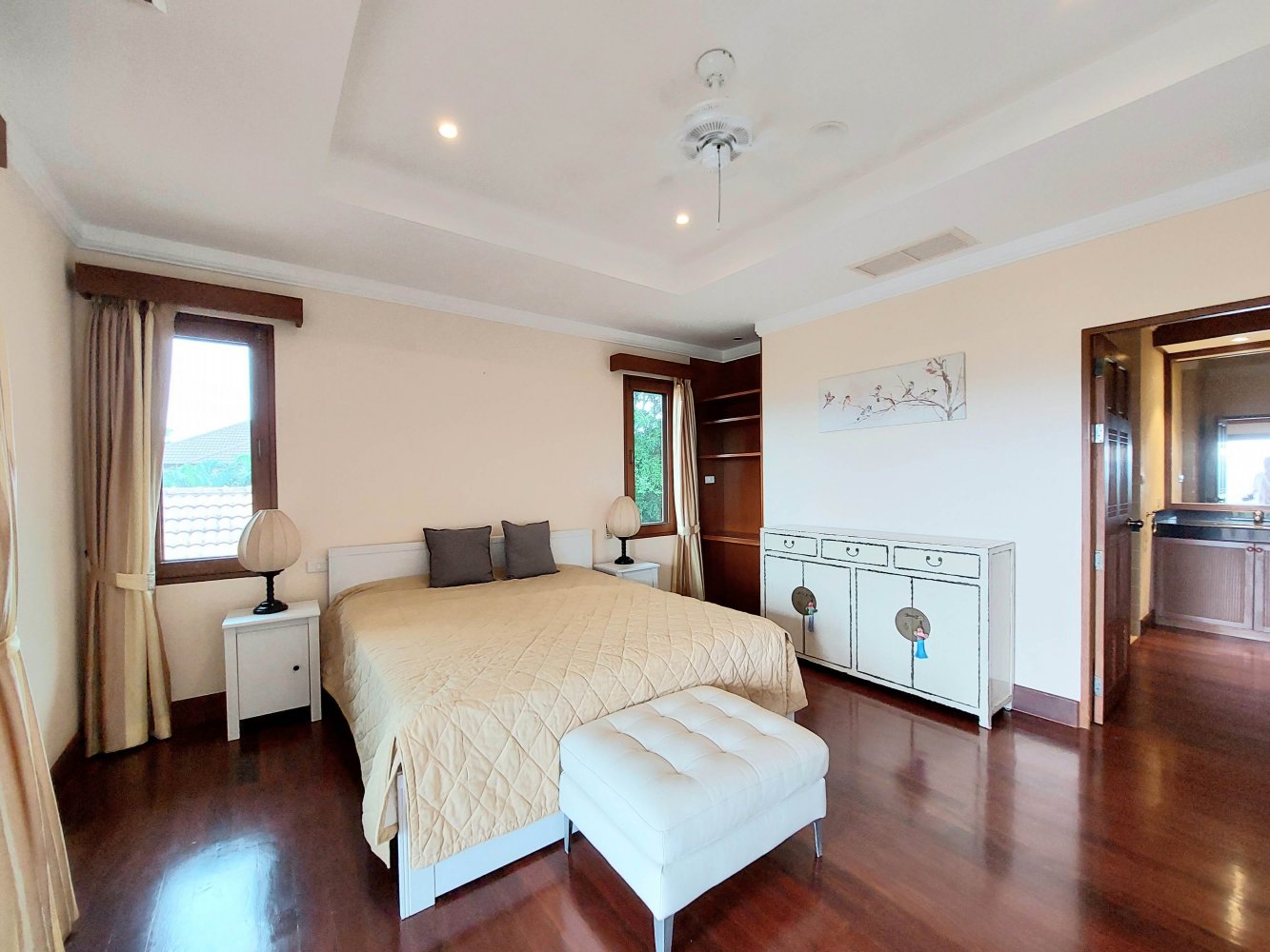 Property image - gallery 11