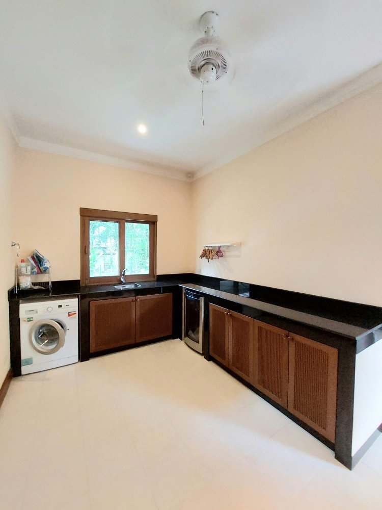 Property image - gallery 19