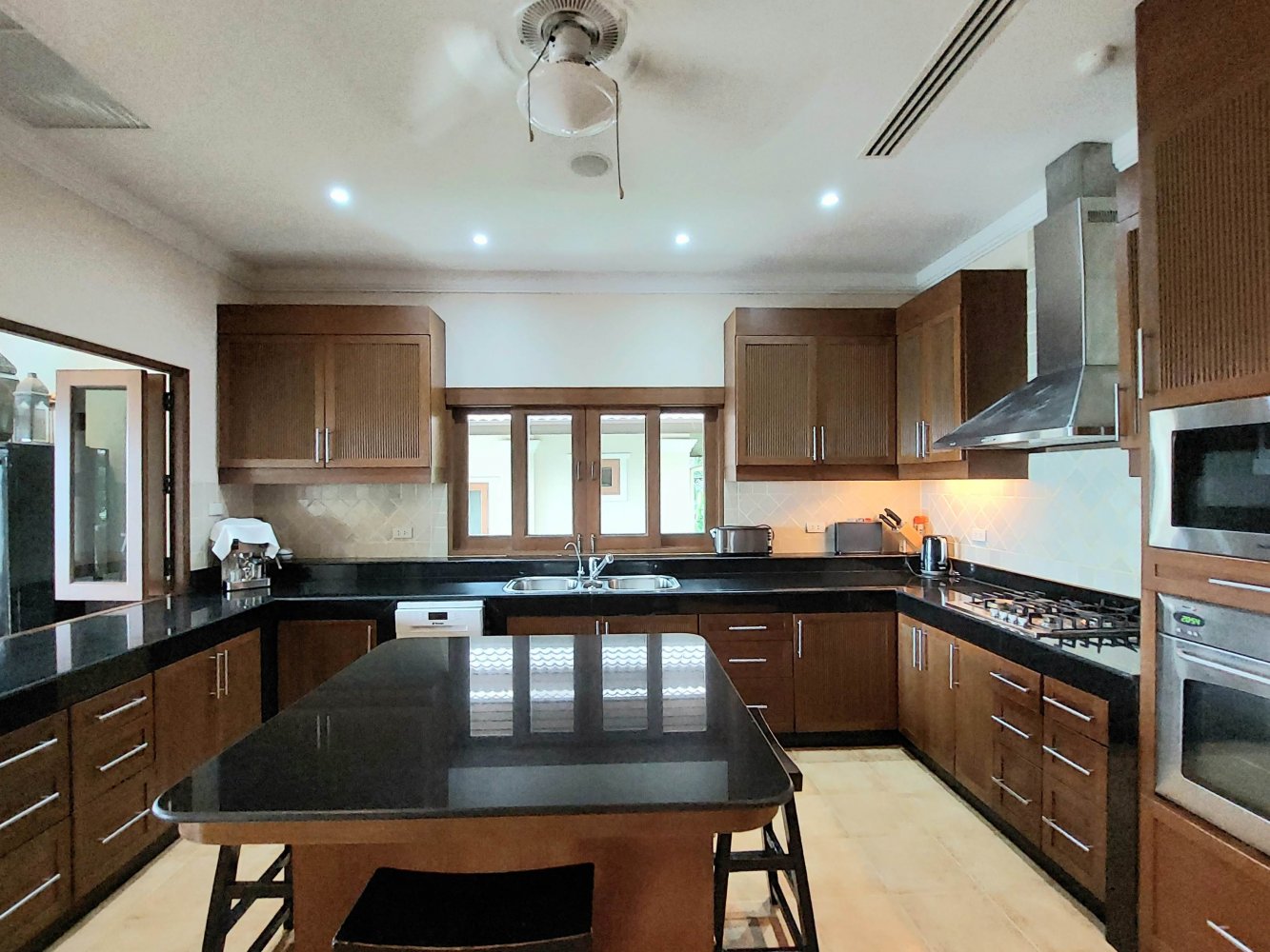 Property image - gallery 18