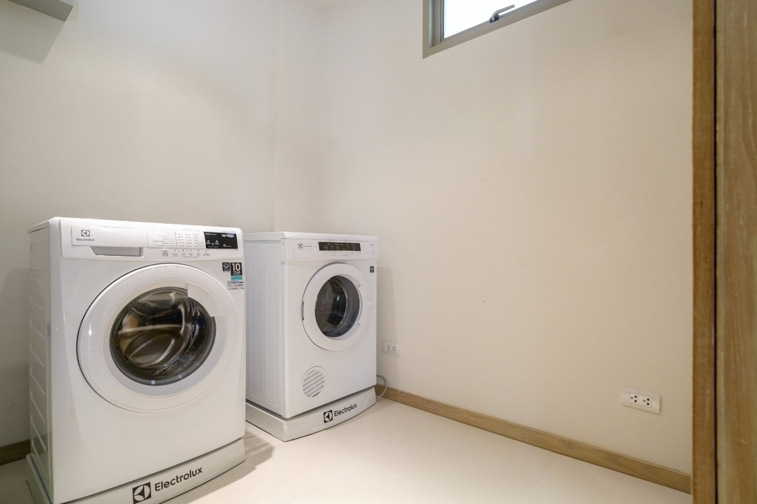 Property image - gallery 12