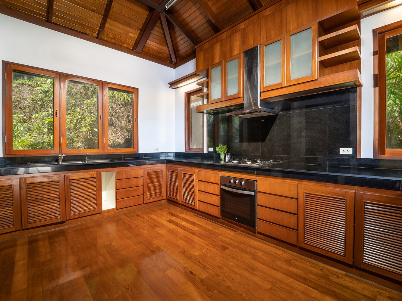 Property image - gallery 34