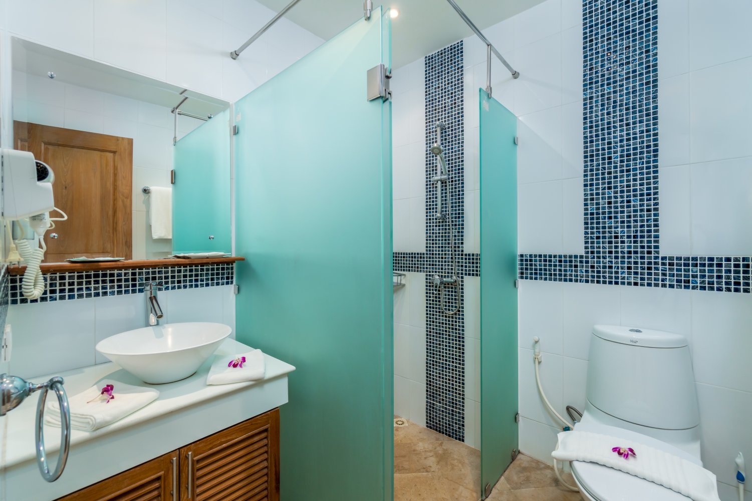 Property image - gallery 11