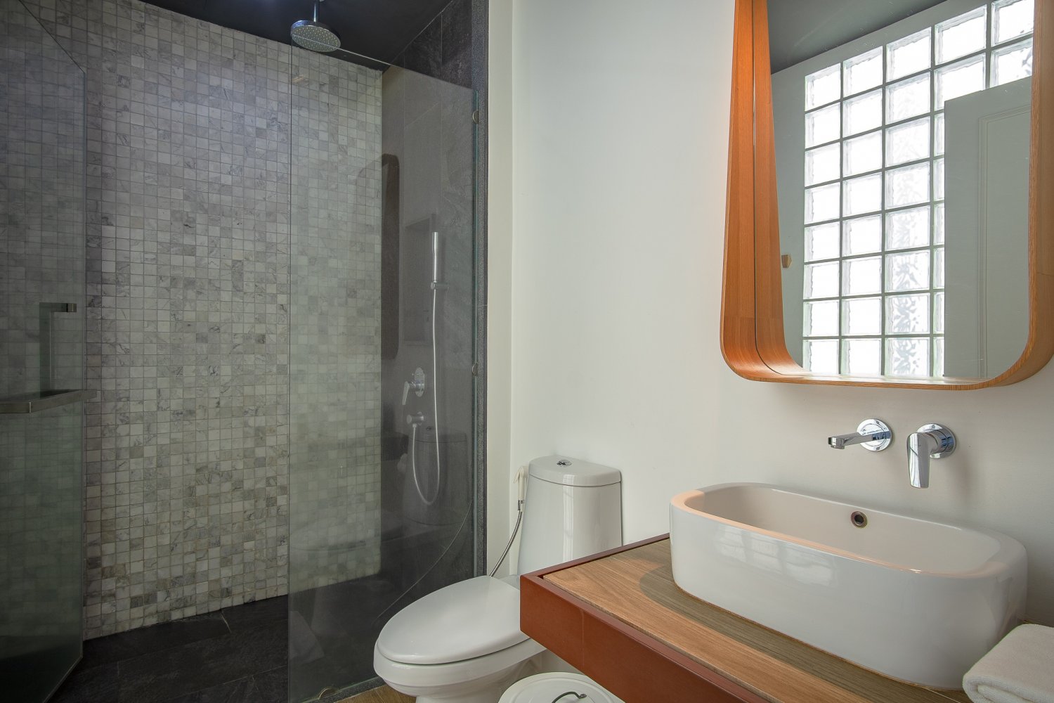 Property image - gallery 13