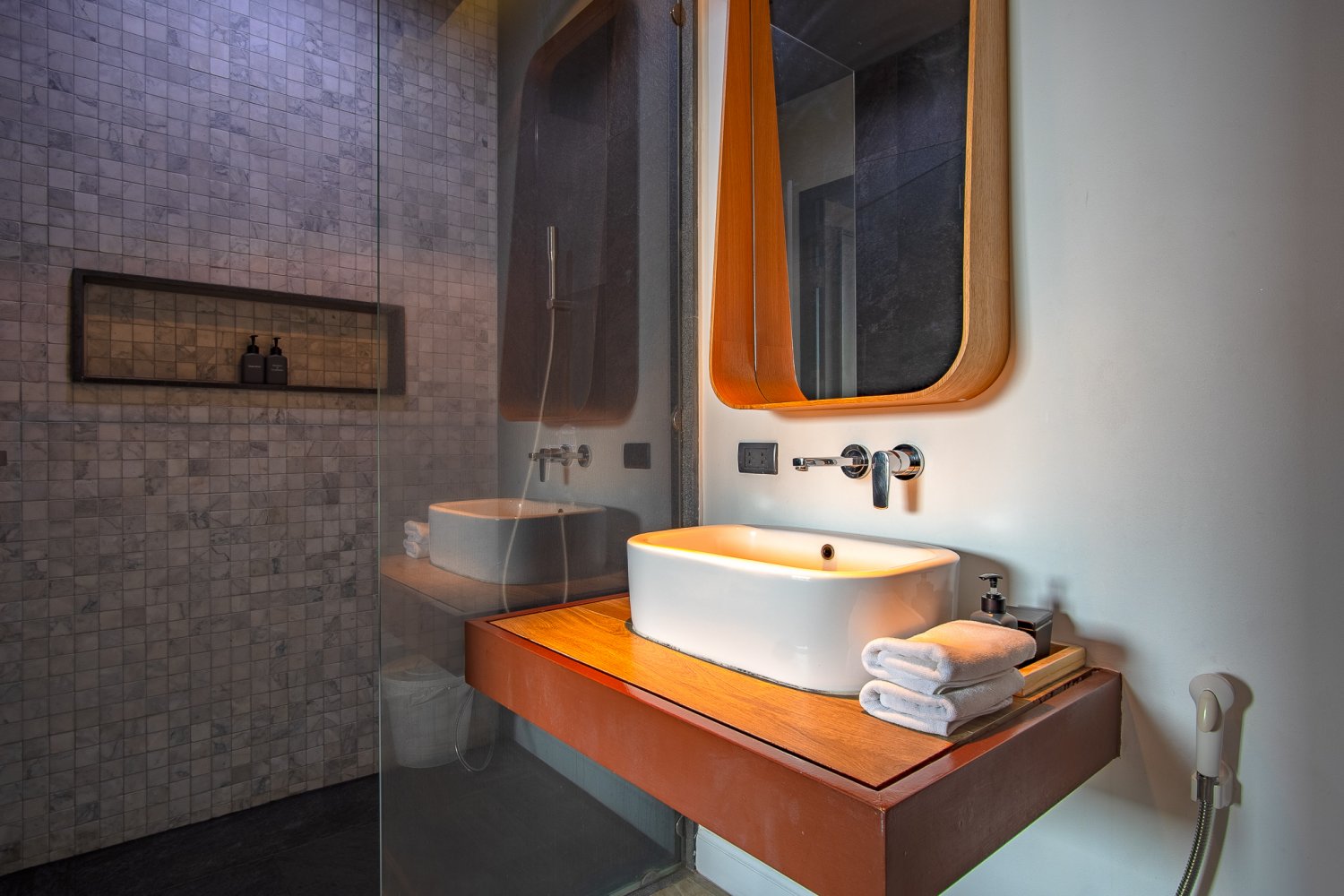 Property image - gallery 16