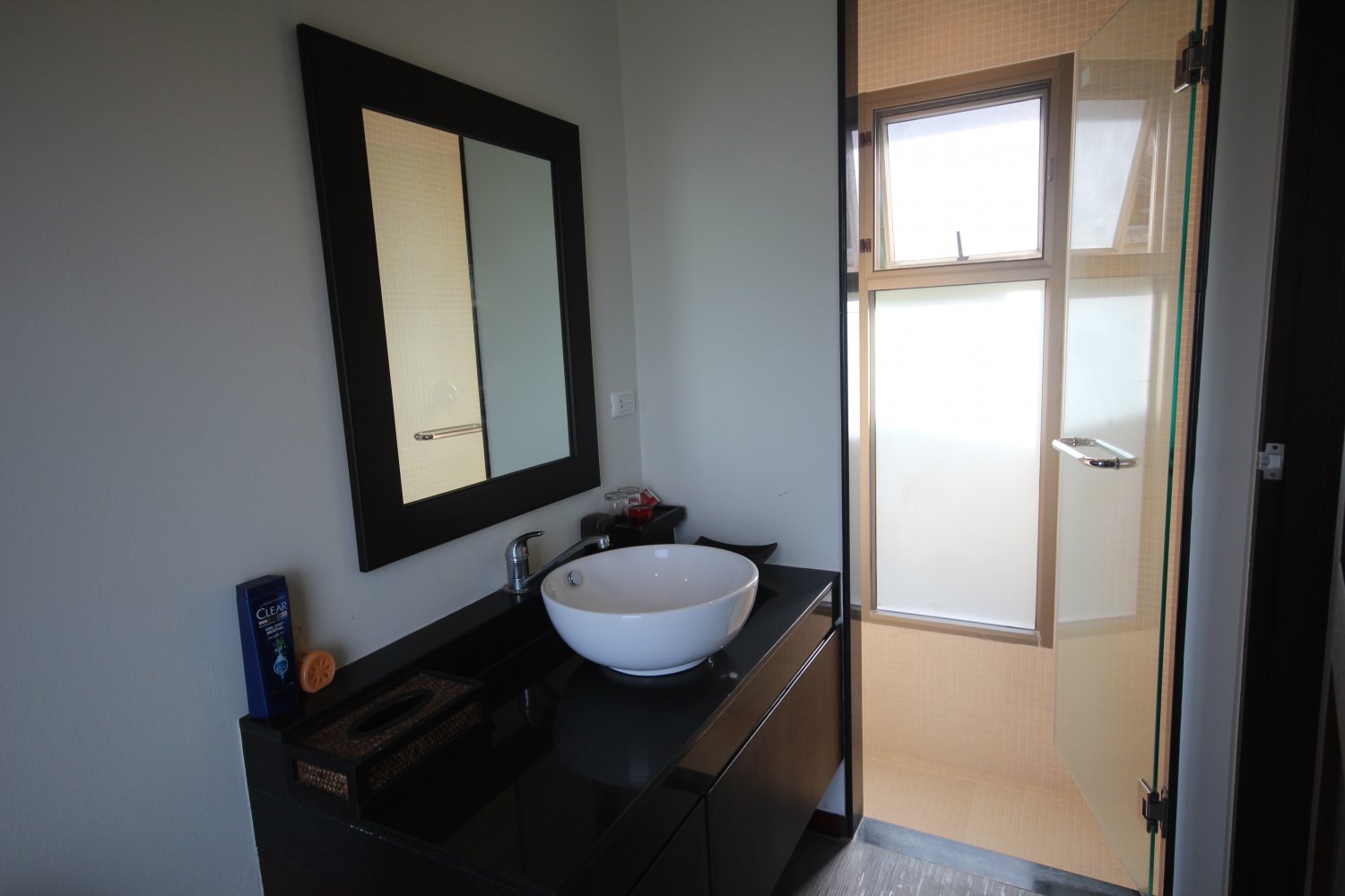 Property image - gallery 19