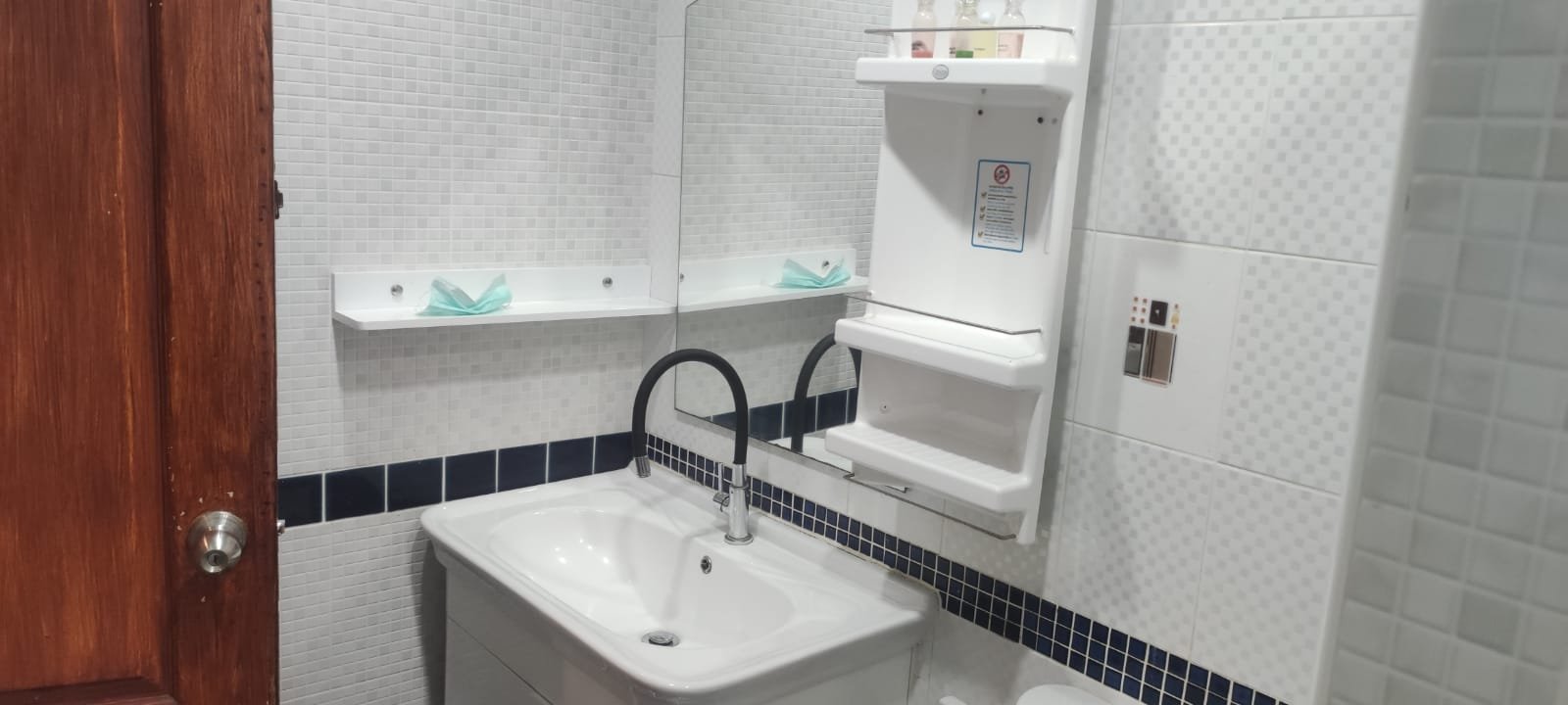 Property image - gallery 19