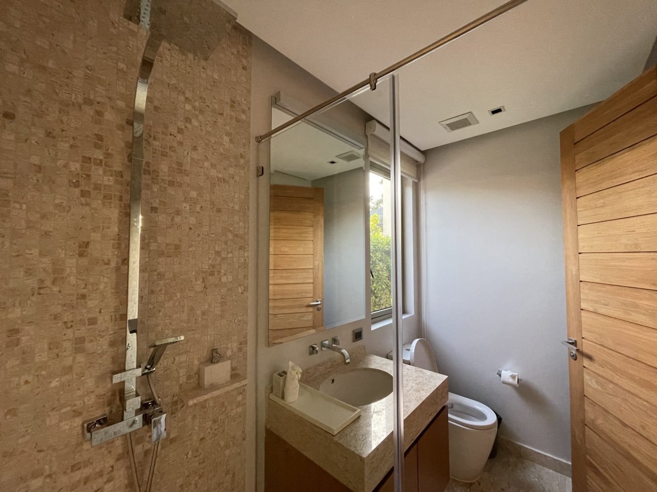 Property image - gallery 23