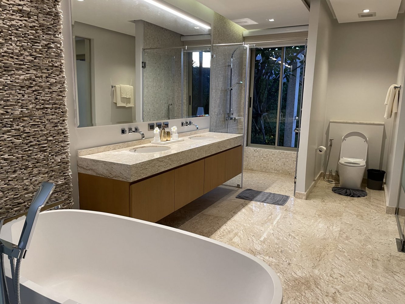 Property image - gallery 25