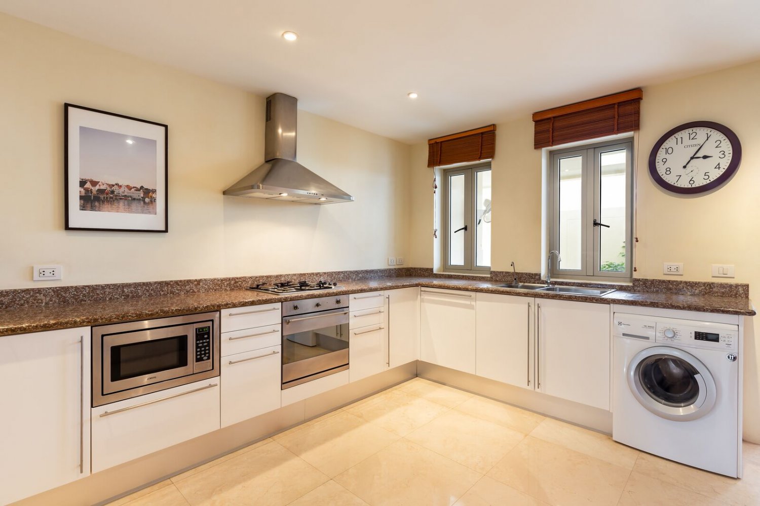 Property image - gallery 9