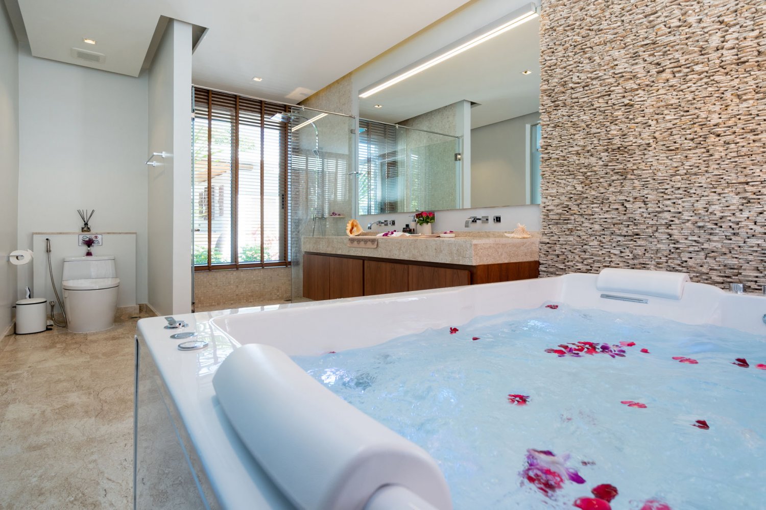 Property image - gallery 56