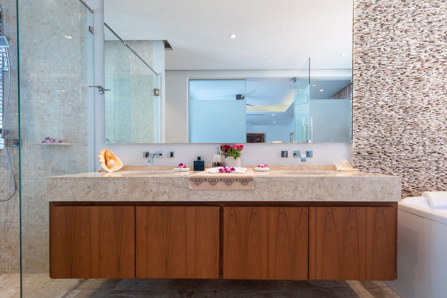 Property image - gallery 55